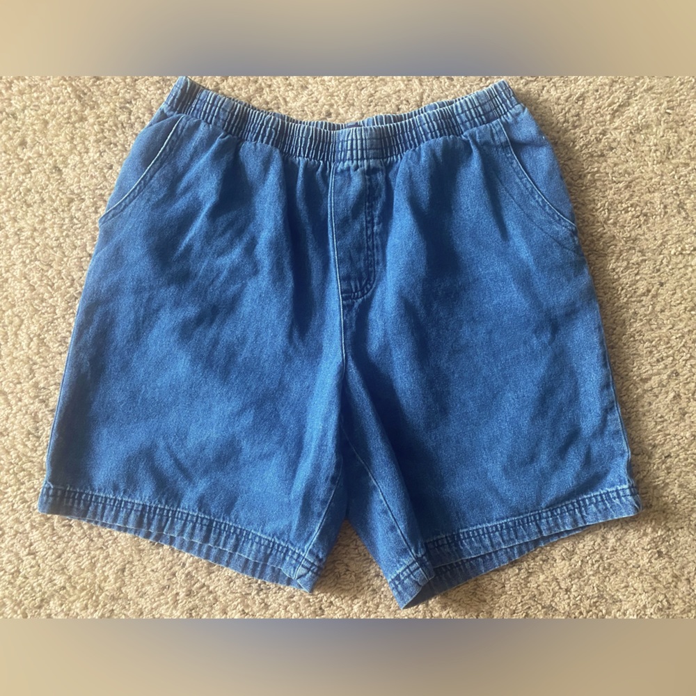 Basic Editions size Small Jean Shorts